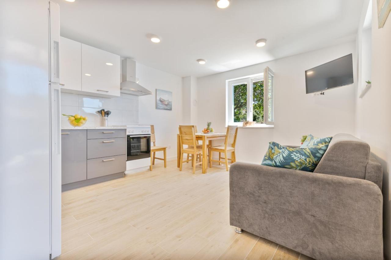 Seaside Cottage Maslina Gdinj Екстер'єр фото